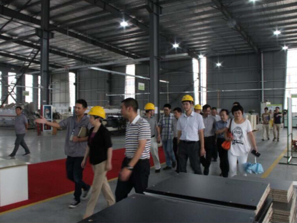 南京附近辦公家具廠家哪家好，南京優(yōu)質(zhì)辦公家具廠家