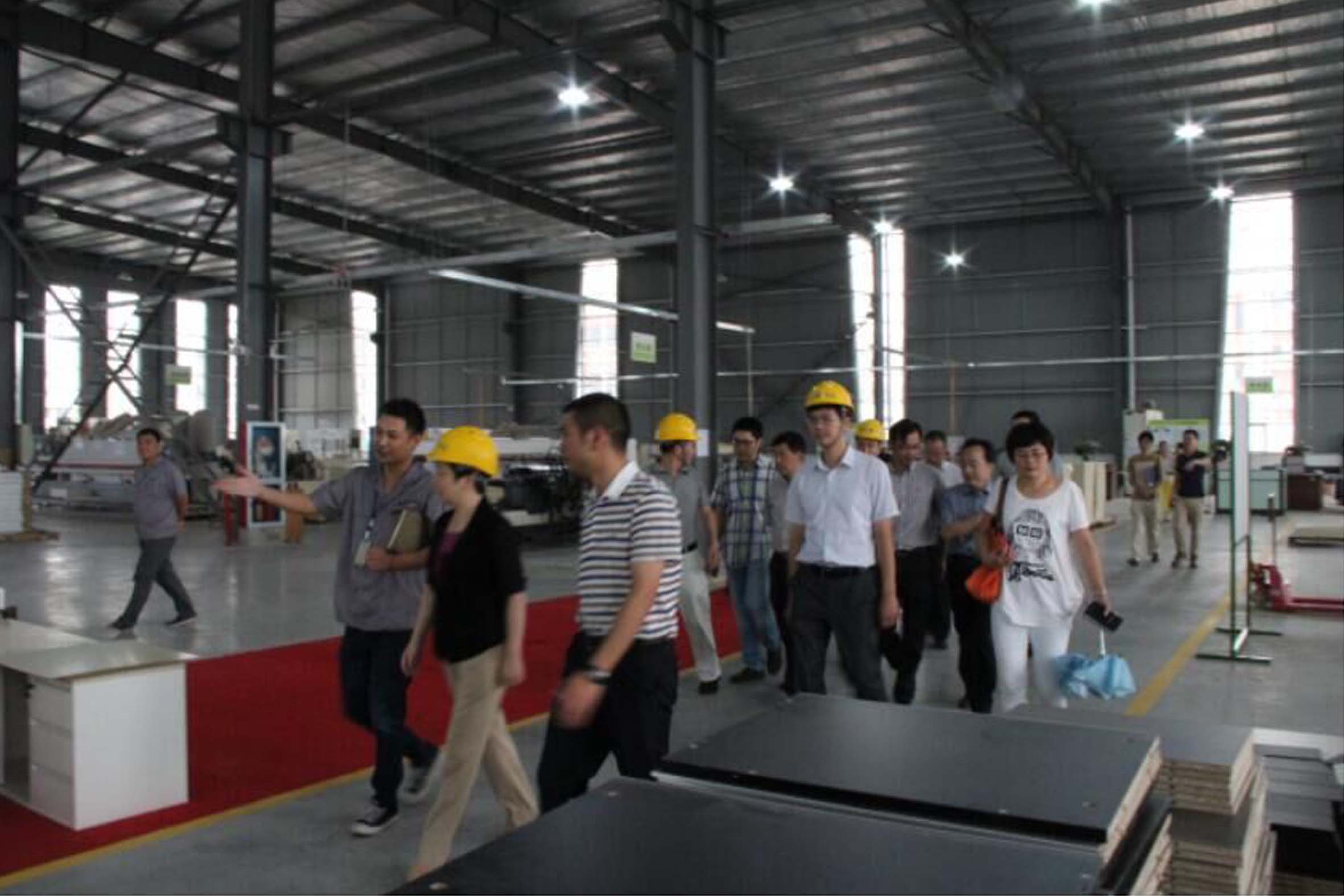 南京辦公家具廠家南京附近辦公家具廠家哪家好，南京優(yōu)質(zhì)辦公家具廠家